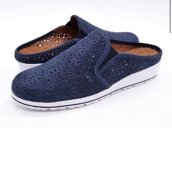 Walking Cradles Freedom Wedge Suede Slip On Comfort Shoe Size 7.5 W - Picture 1 of 10